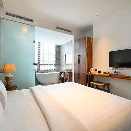 Sky Gem Central Hotel-3